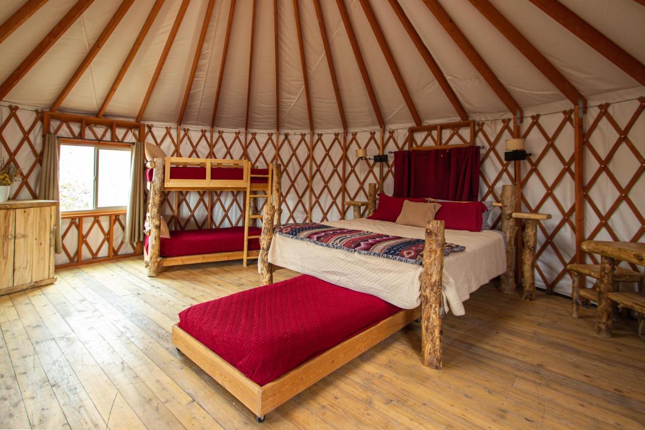 Boulder Mountain Guest Ranch Villa ภายนอก รูปภาพ