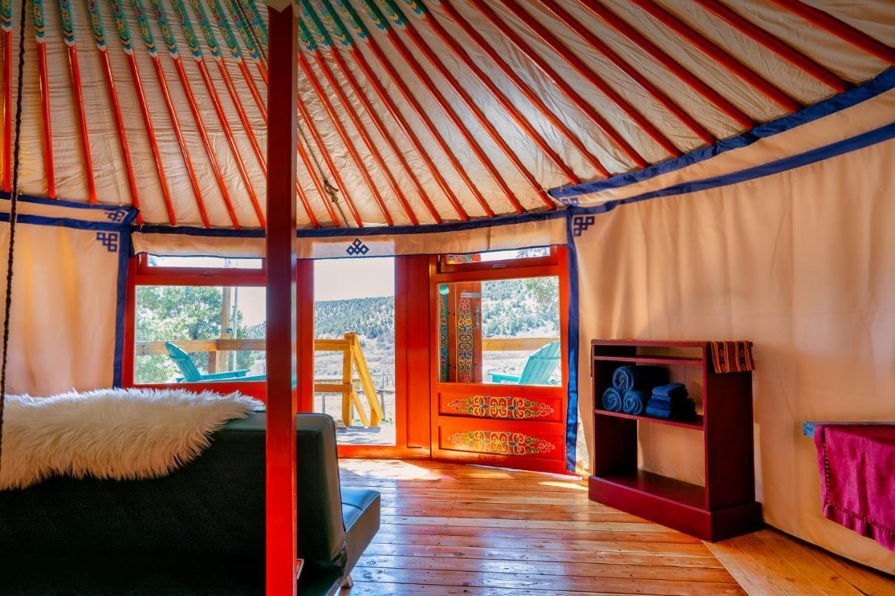 Boulder Mountain Guest Ranch Villa ภายนอก รูปภาพ