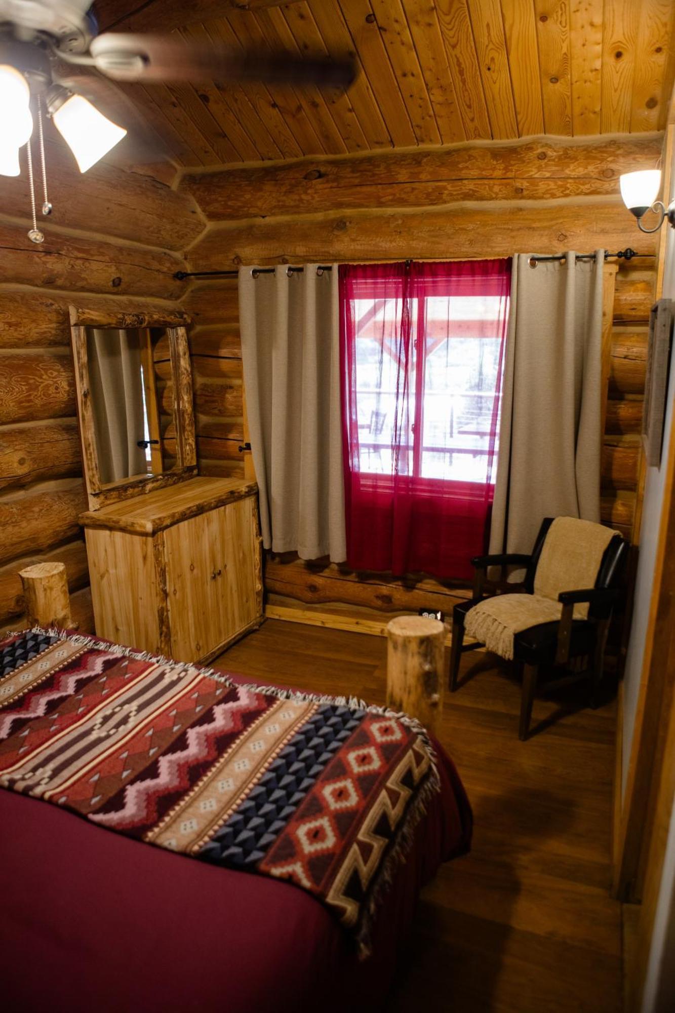 Boulder Mountain Guest Ranch Villa ภายนอก รูปภาพ